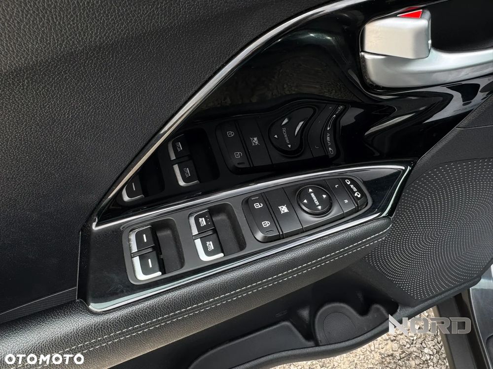 Kia Niro 1.6 GDI Hybrid XL - 17
