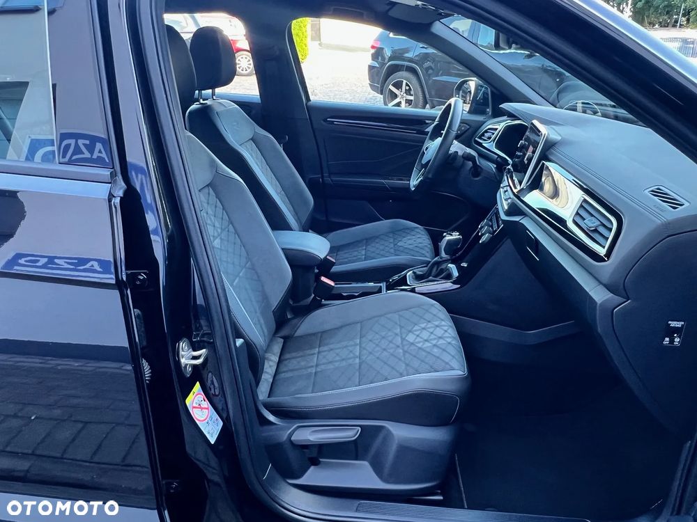 Volkswagen T-Roc 1.5 TSI R-Line DSG - 16