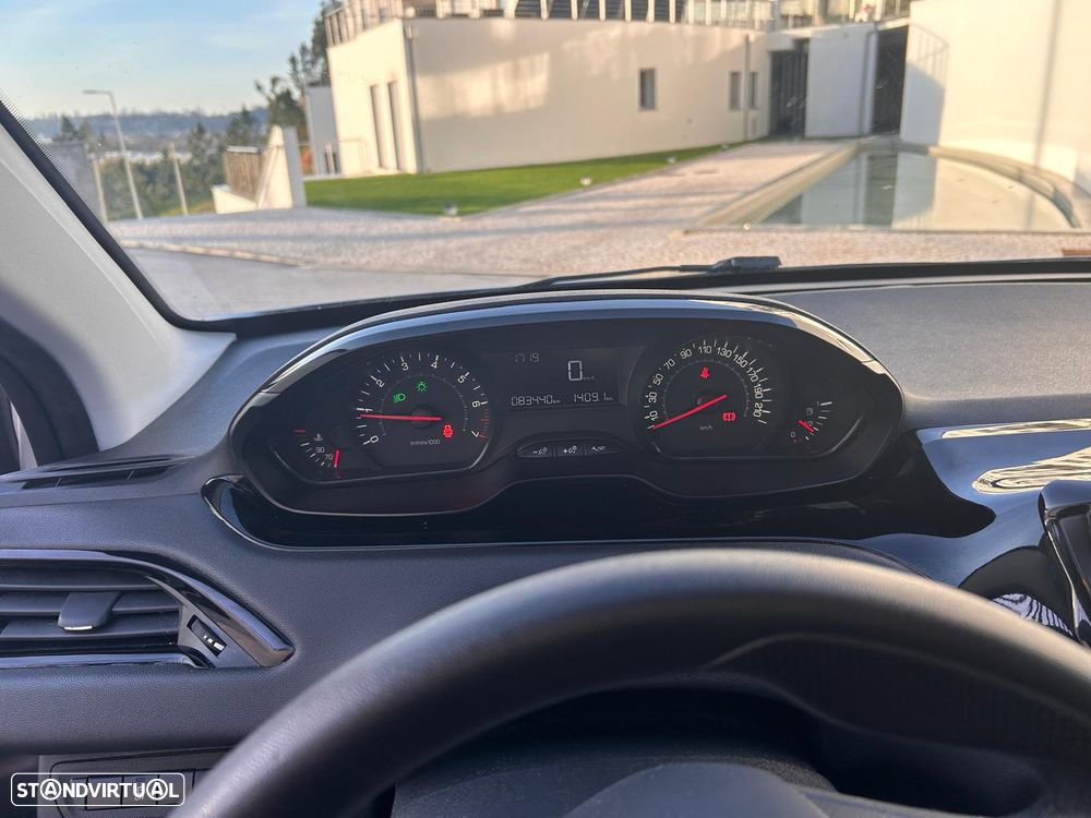 Peugeot 208 1.0 PureTech Access - 11