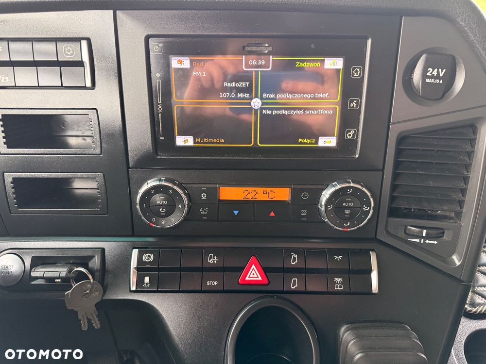 Mercedes-Benz ACTROS MP4 450/ sprowadzony/bez retardera/Euro6/Lodowka/2 zbiornika//Standart/2Lozka - 33