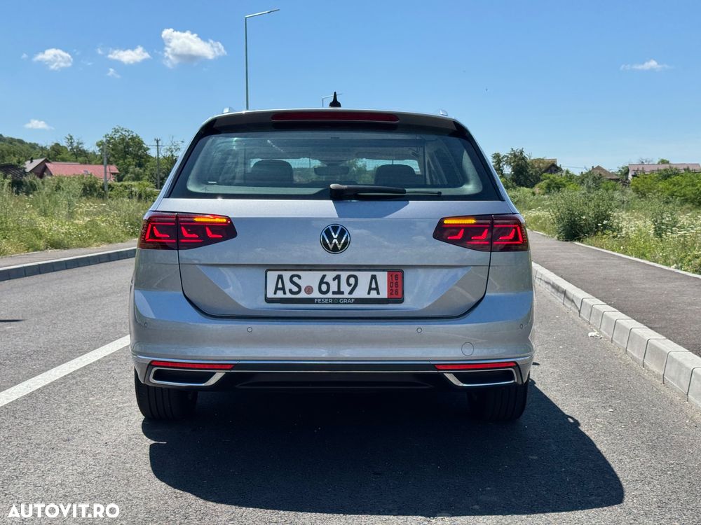 VOLKSWAGEN Passat 2021 — imagine 13
