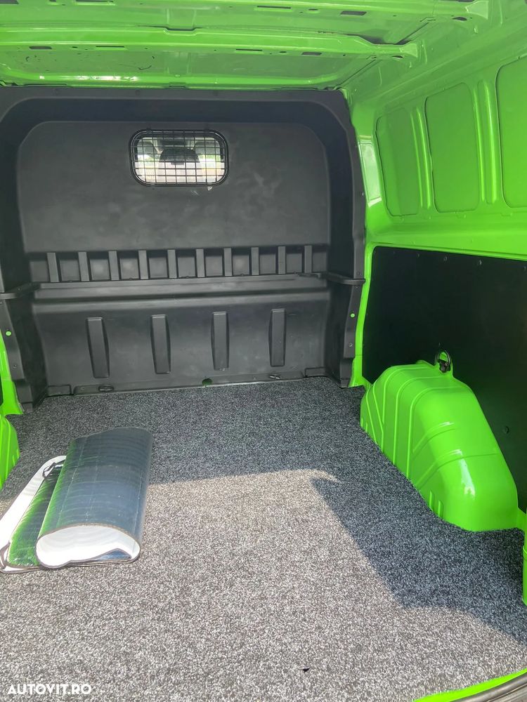 Ford Transit Custom - 11
