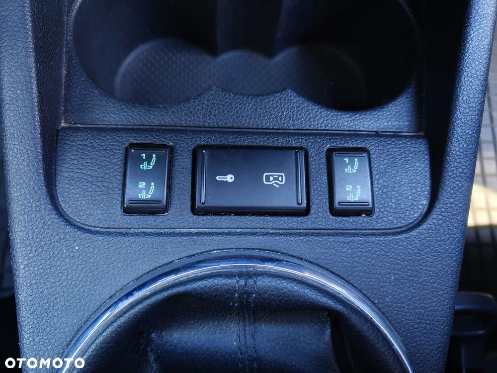 Skoda Fabia 1.2 HTP Active Green tec - 21