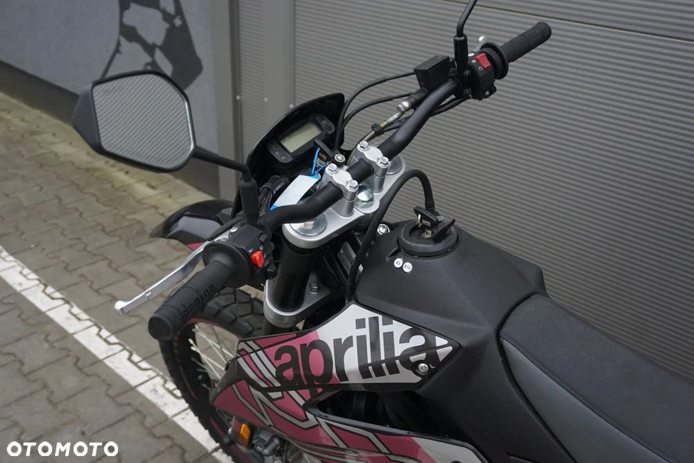 Aprilia RX - 16