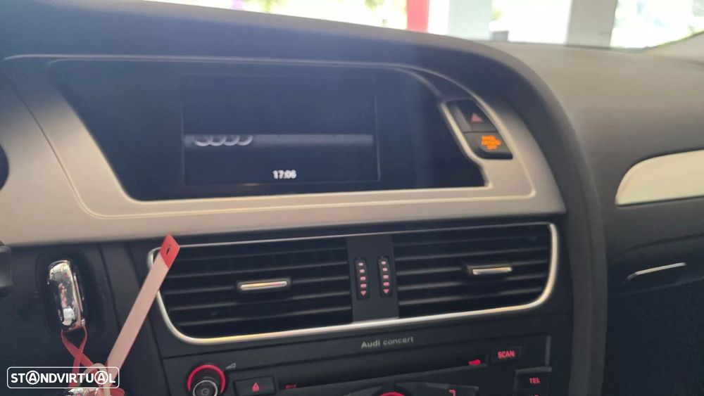 Audi A4 Avant 2.0 TDI Sport - 39