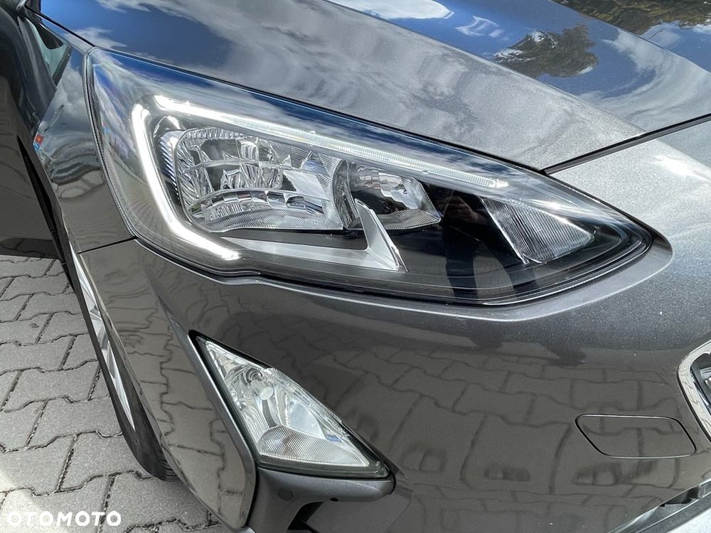 Ford Focus 2.0 EcoBlue Titanium - 13