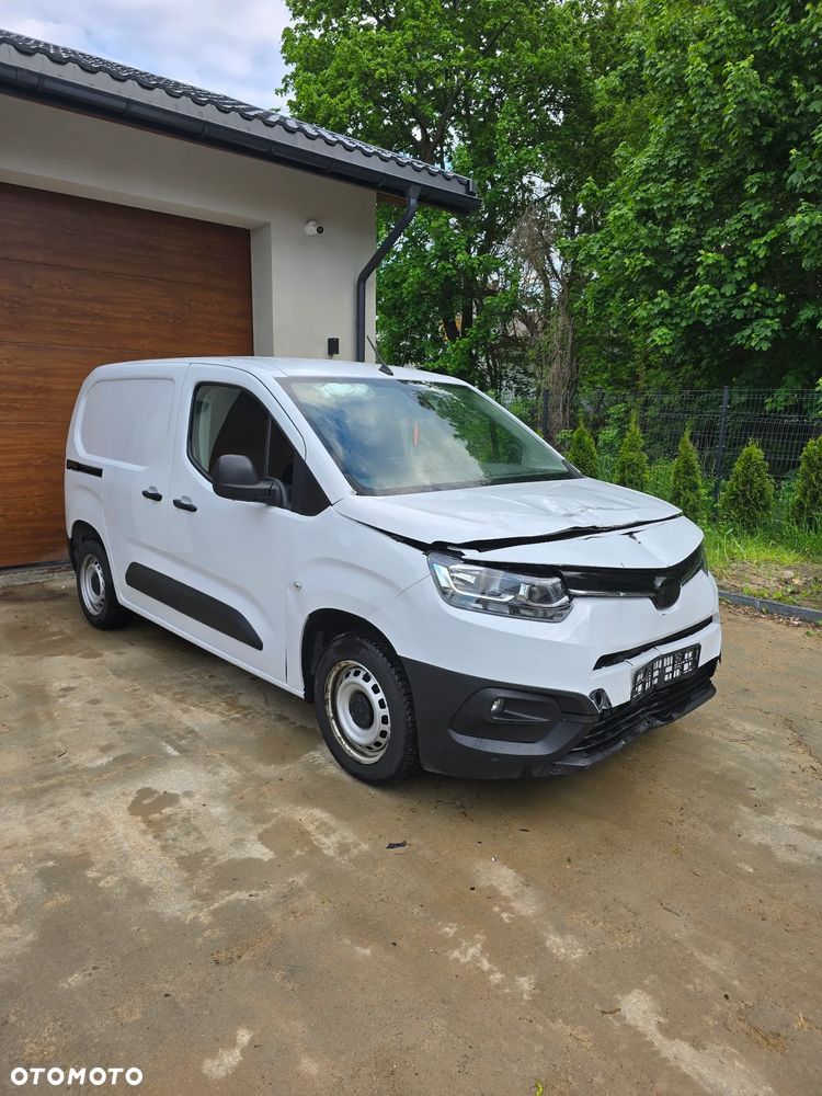 Toyota Proace City - 10