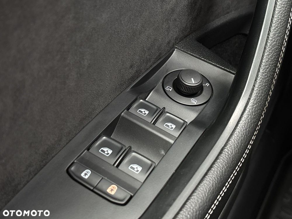 Skoda Superb 2.0 TSI Sportline DSG - 22