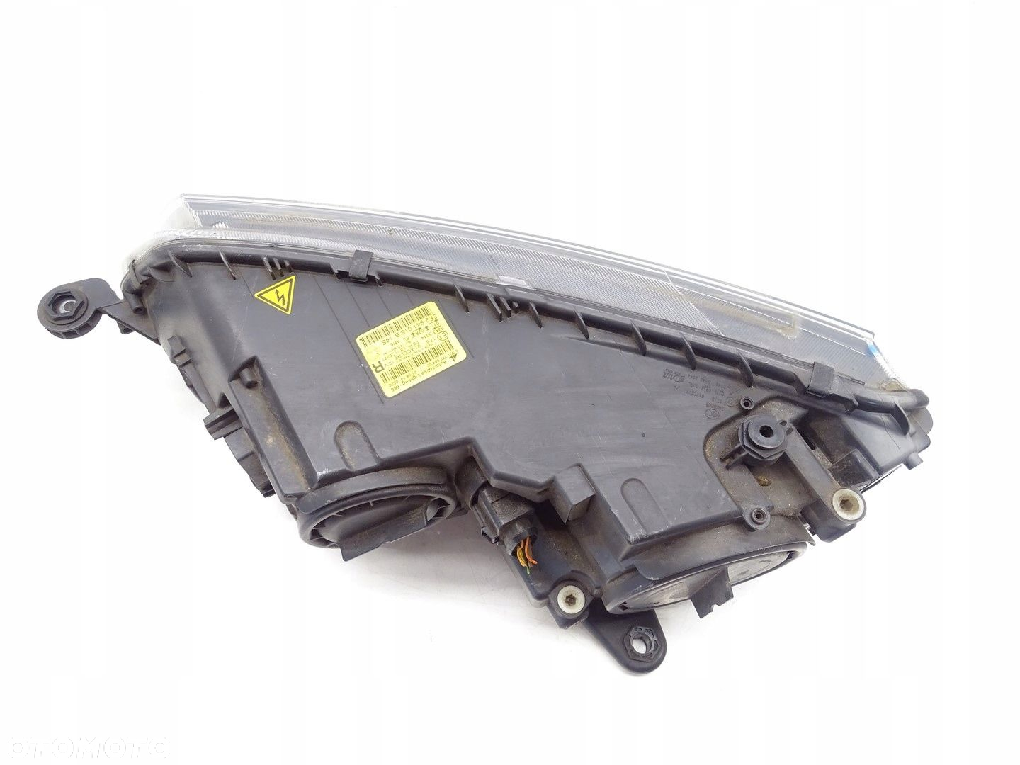LAMPA BI-XENON PRAWY PRZÓD PRAWA PRZEDNIA SKODA OCTAVIA III 5E 5E2941016B - 4