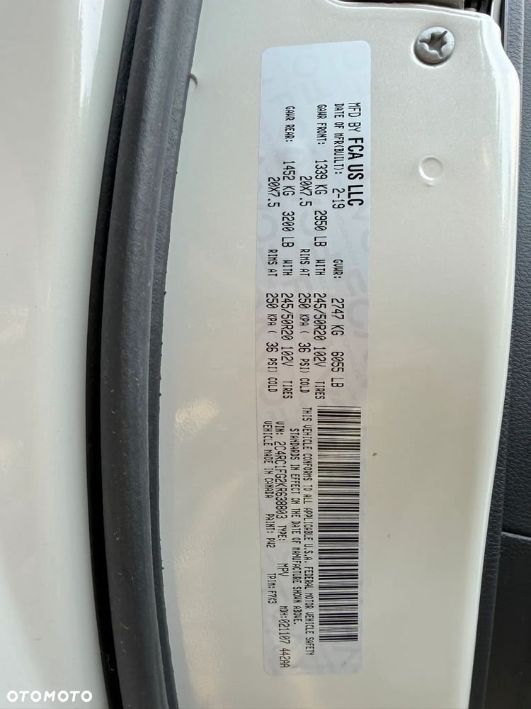 Chrysler Pacifica - 14