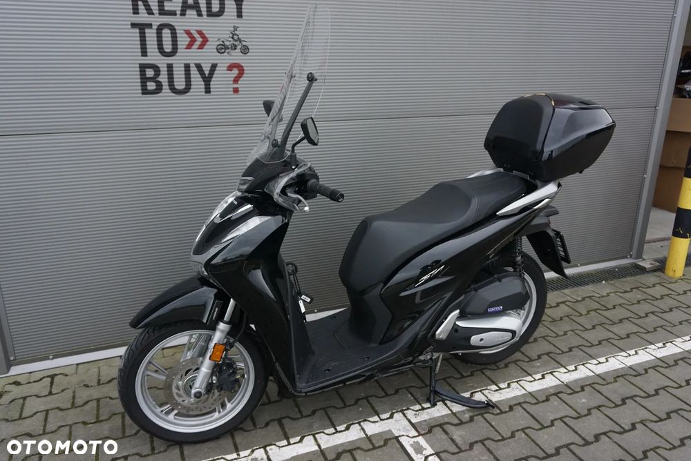 Honda SH - 9