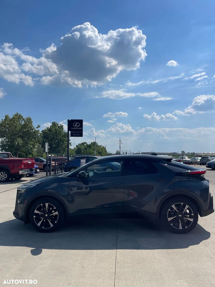 Toyota C-HR - 3