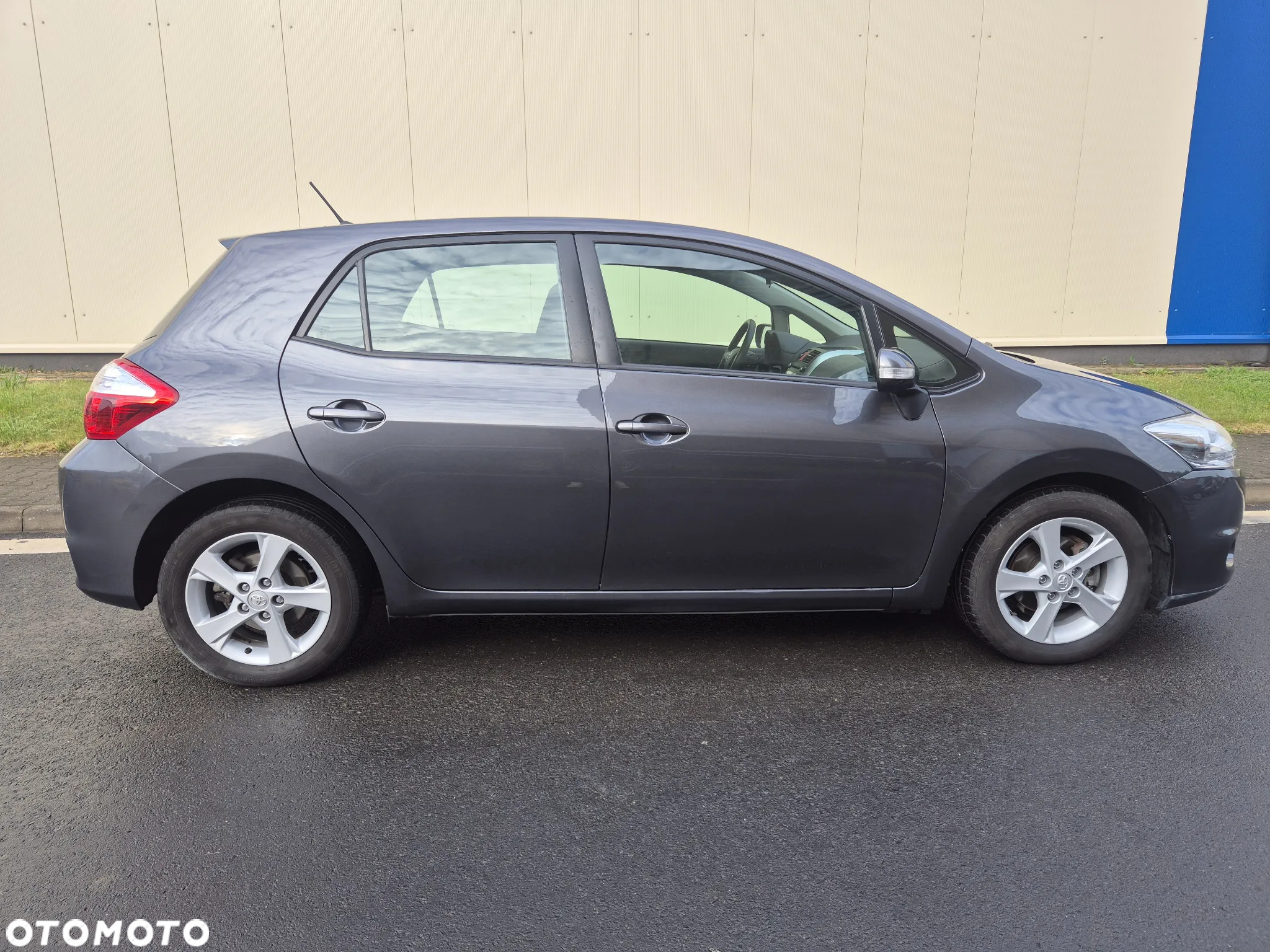 Toyota Auris 1.6 Executive - 6