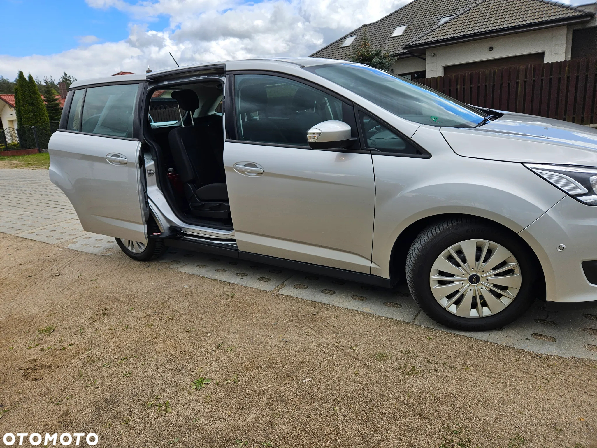 Ford Grand C-MAX 1.0 EcoBoost Start-Stopp-System Business Edition - 9