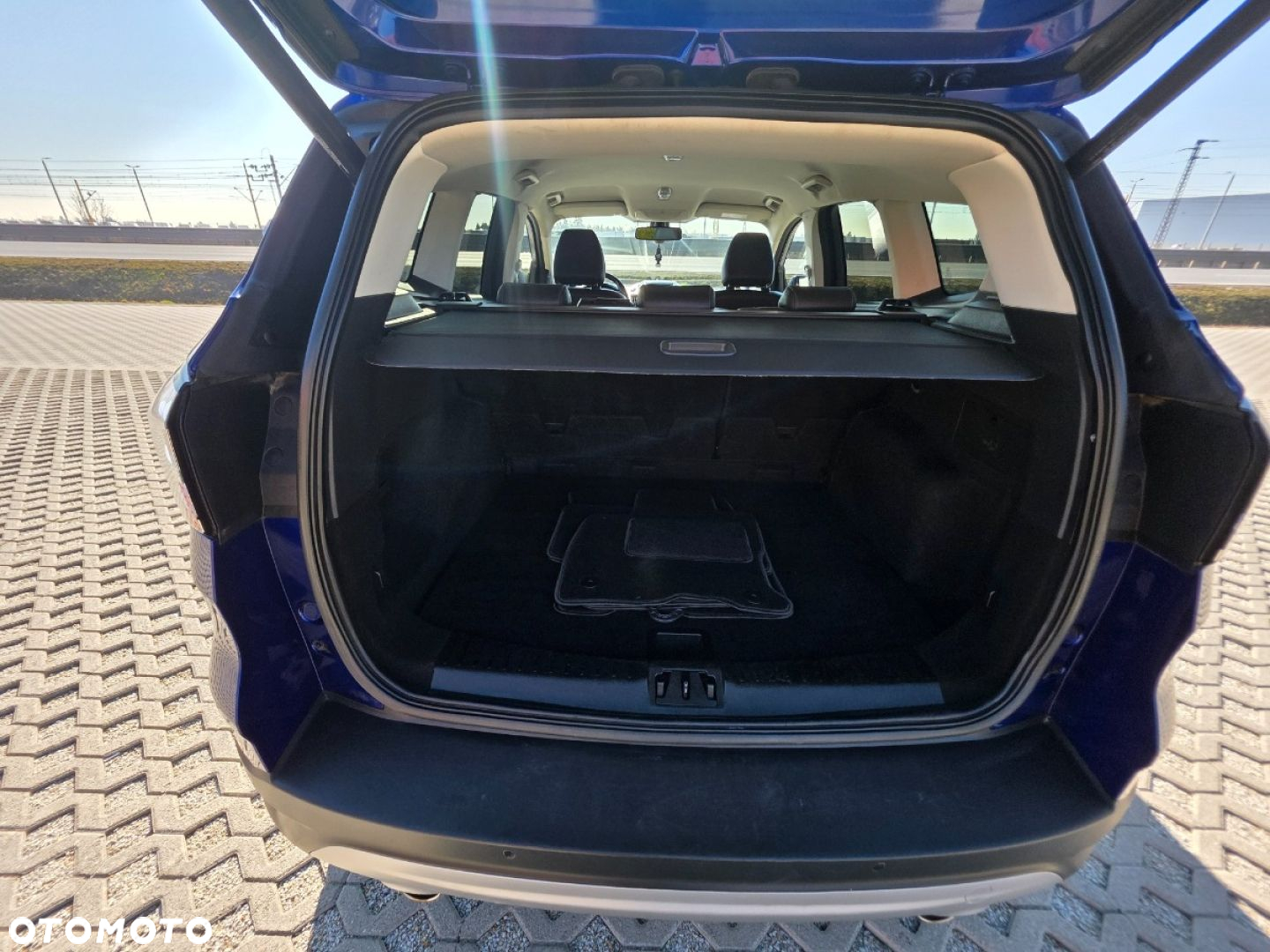 Ford Kuga - 31