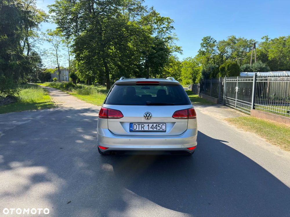 Volkswagen Golf 1.6 TDI BlueMotion Technology DSG Lounge - 4