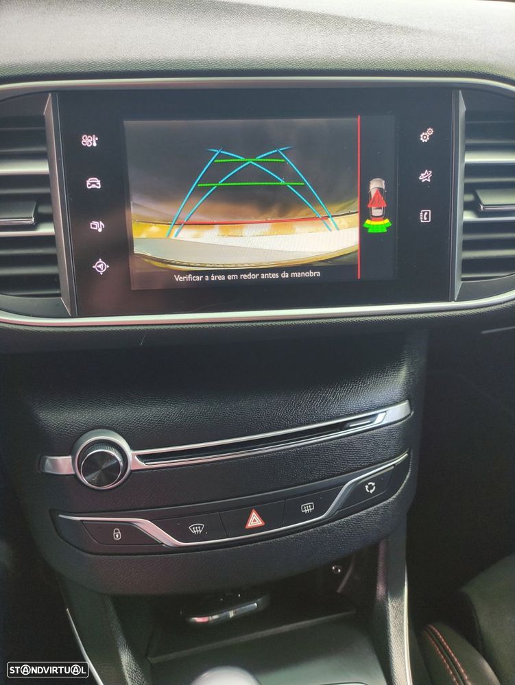 Peugeot 308 SW 1.6 BlueHDi GT Line - 21