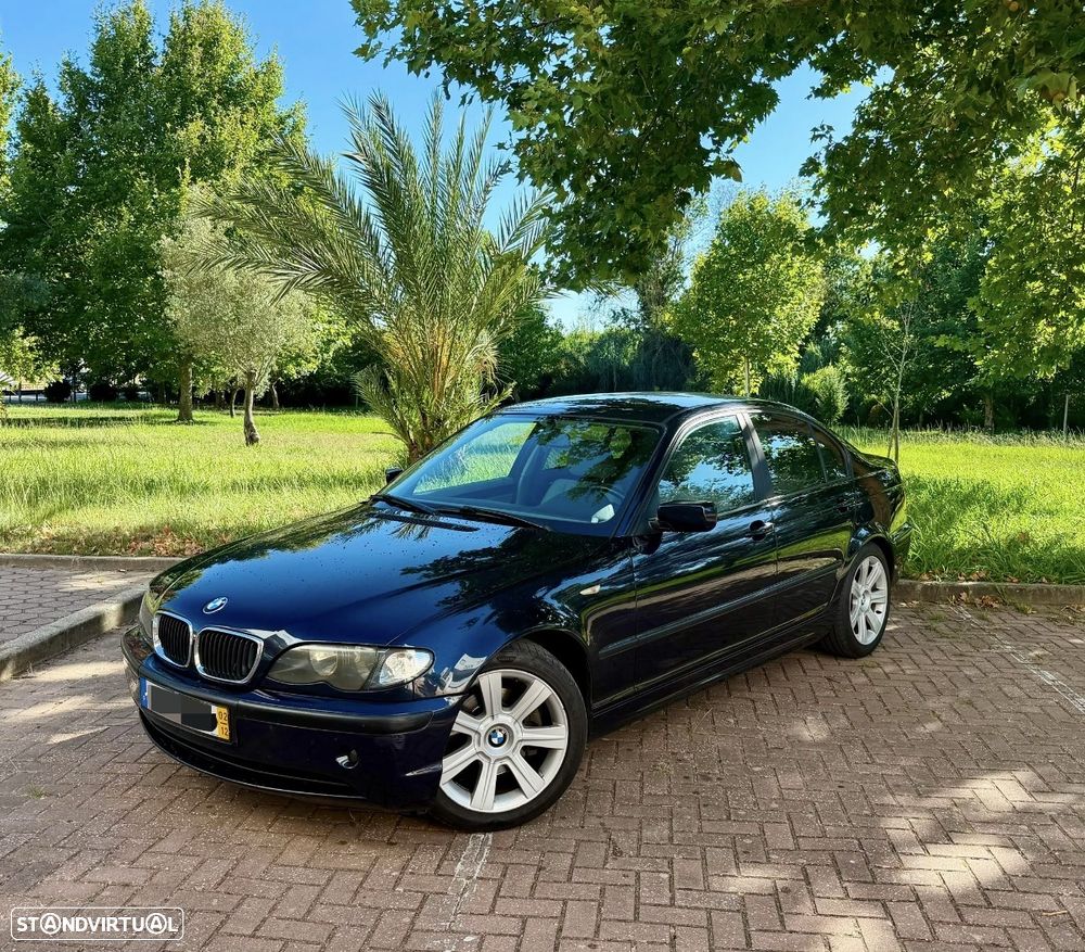 BMW 320 d Navigator - 1