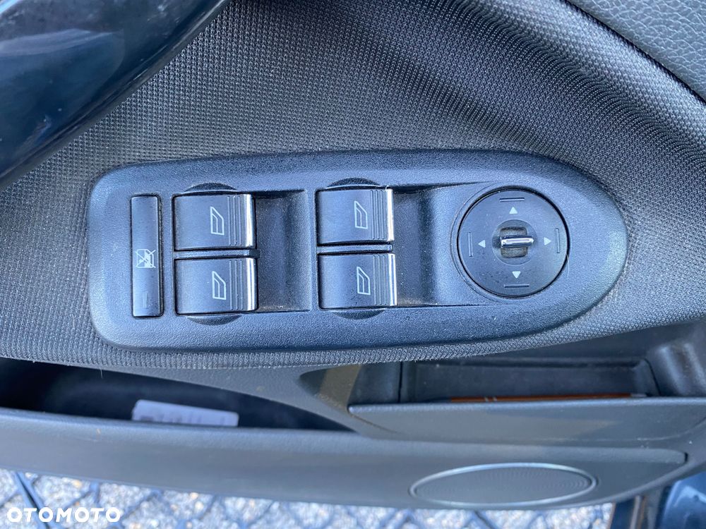 Ford C-MAX - 13