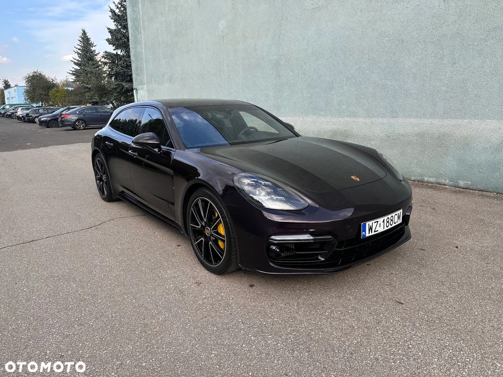 Porsche Panamera Turbo S Sport Turismo - 14