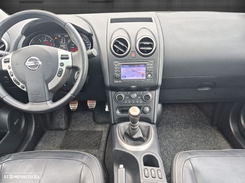 Nissan Qashqai +2 1.6 dCi Tekna Premium 18 360 S&S - 8