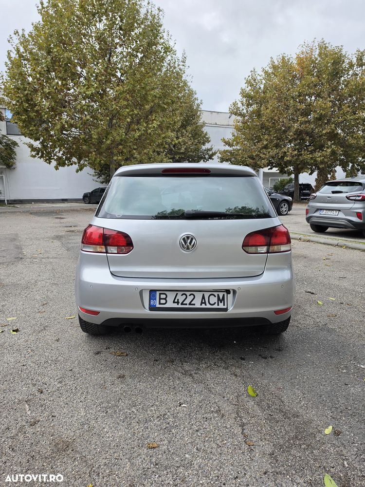 Volkswagen Golf - 4