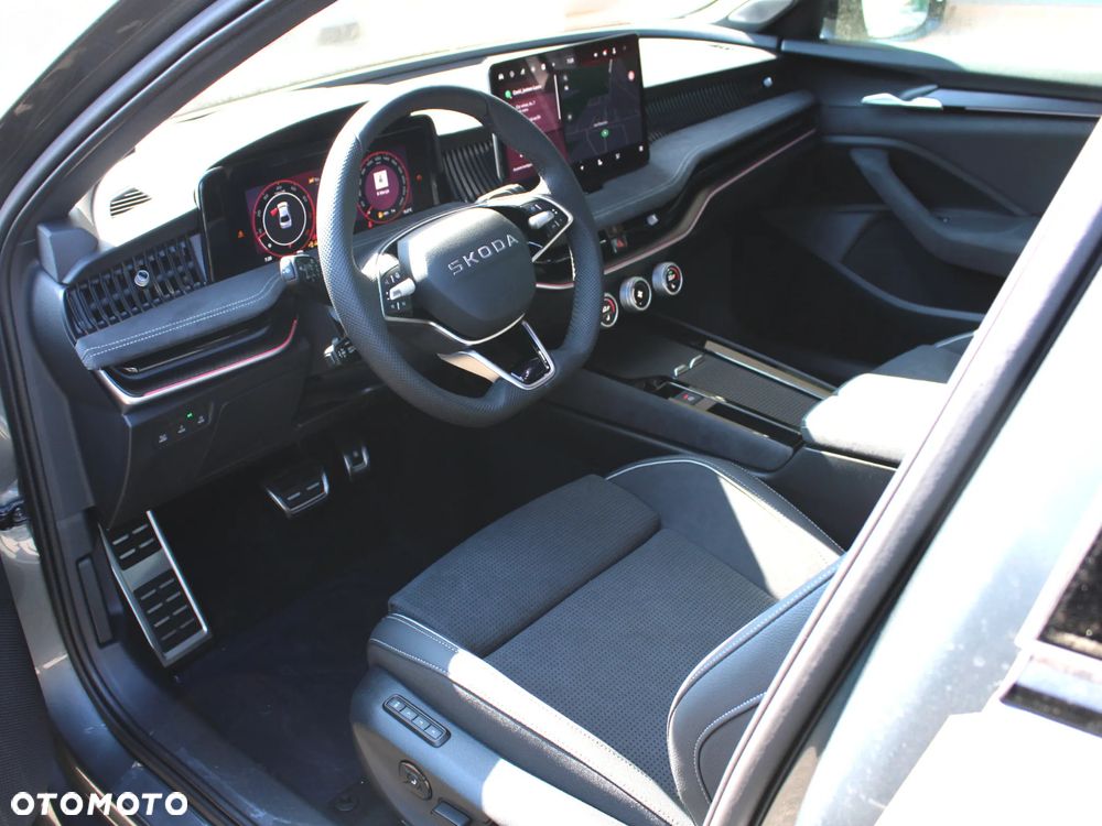 Skoda Superb 2.0 TDI 4x4 DSG SportLine - 6