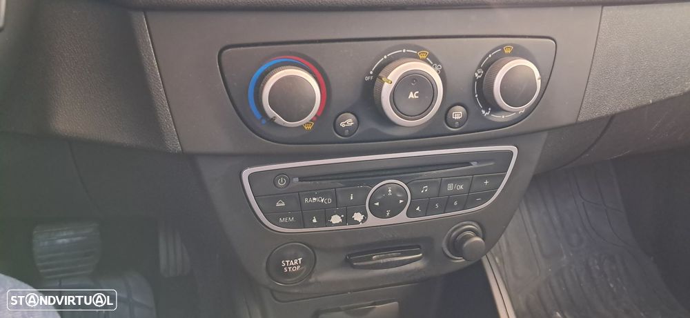 Renault Mégane 1.5 dCi Confort CO2 Champion - 5