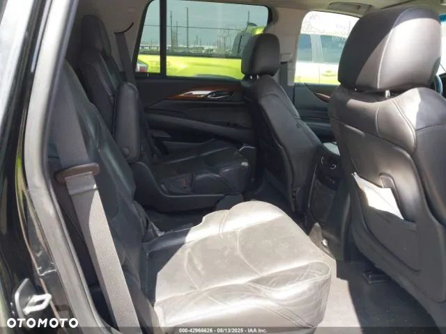 Cadillac Escalade 6.2 V8 AWD AT Platinum - 8