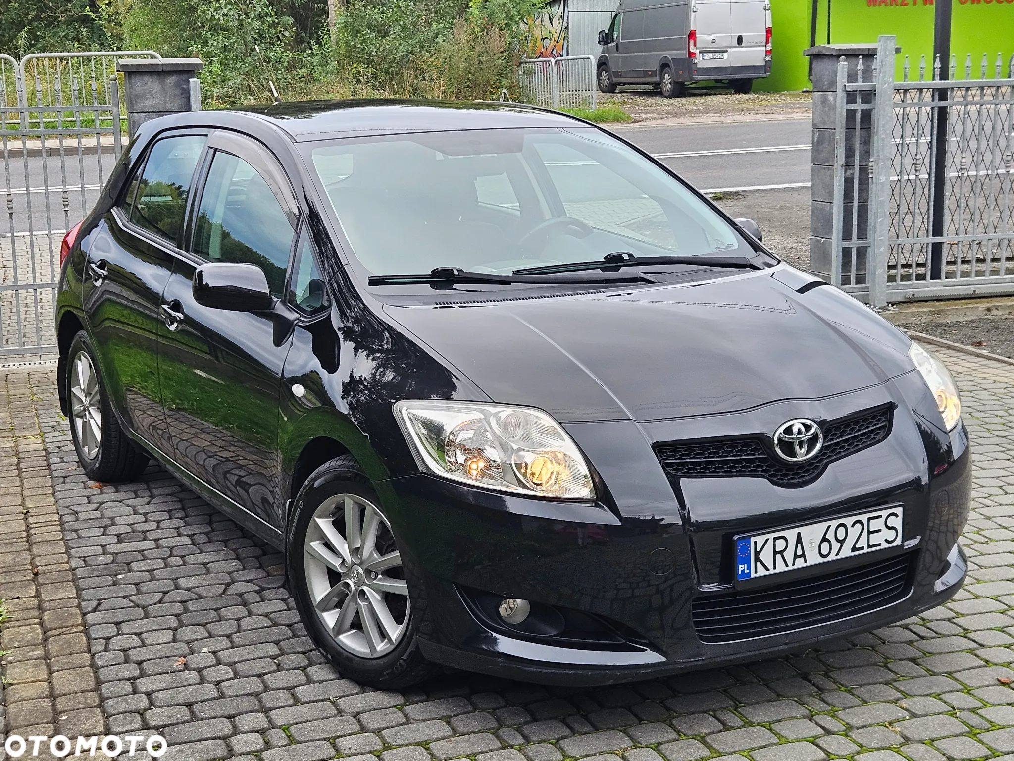 Toyota Auris 1.6 VVT-i Luna - 2