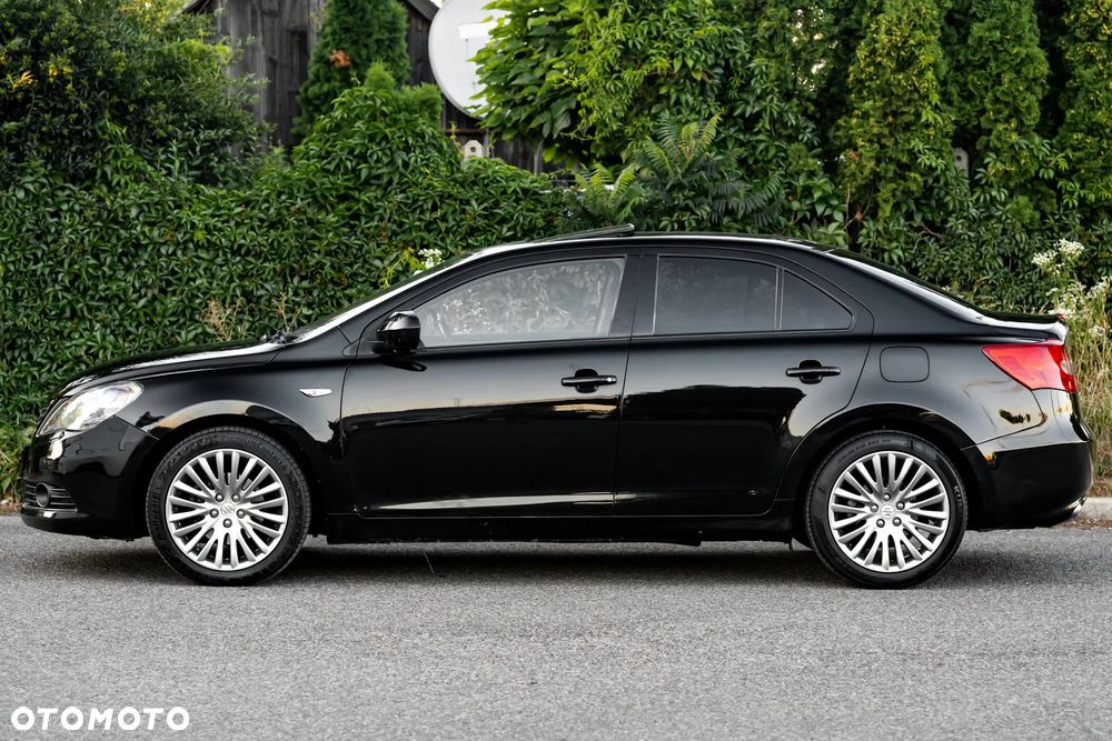 Suzuki Kizashi 2.4 4x4 CVT Sport - 12