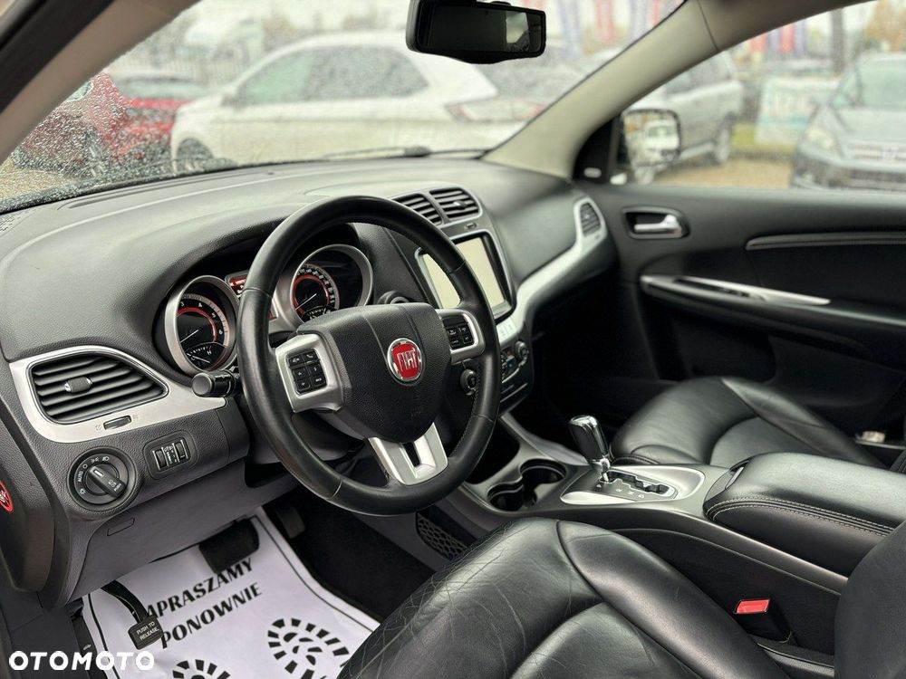 Fiat Freemont 2.0 Multijet 16V DPF Automatik Allrad Black Code - 12