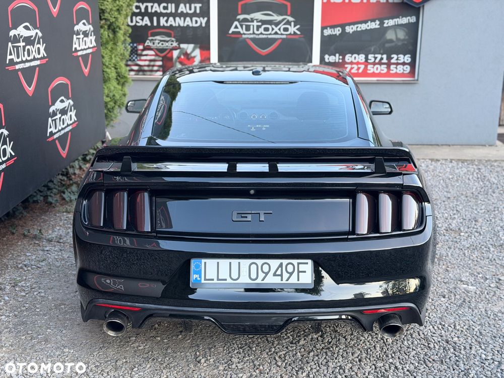 Ford Mustang - 13