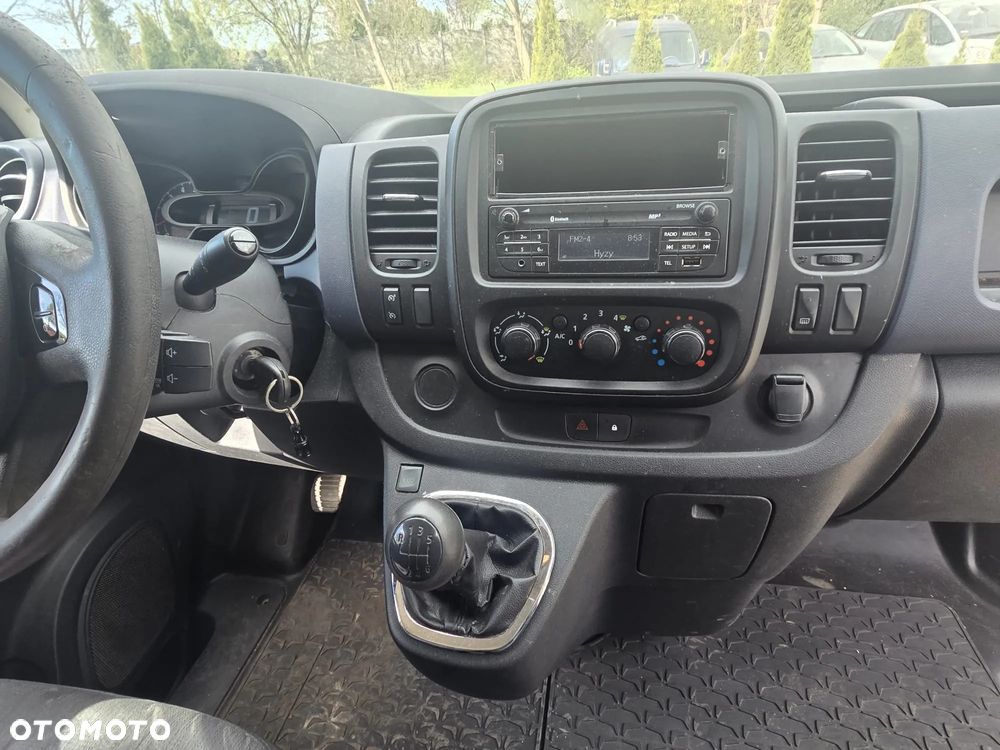 Opel VIVARO - 12