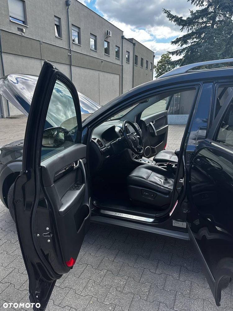 Chevrolet Captiva 2.2 D LTZ - 10