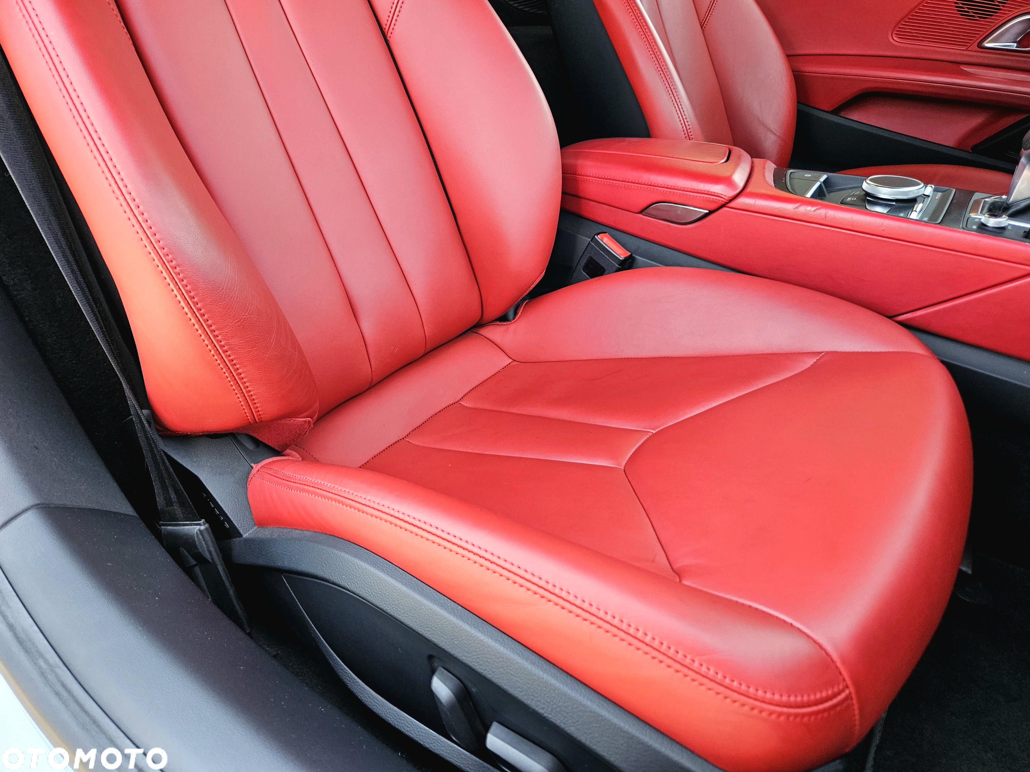 Audi R8 V10 plus 5.2 FSI quattro S tronic - 36