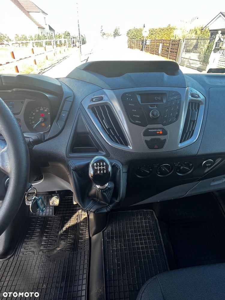 Ford Transit Custom - 13
