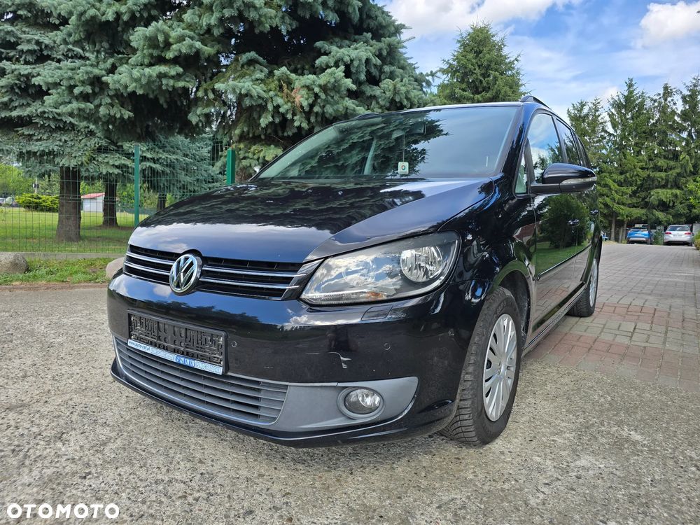 Volkswagen Touran - 1