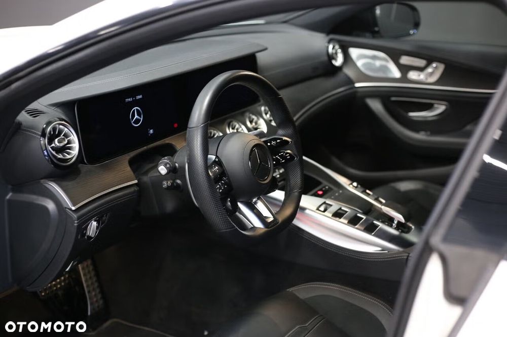 Mercedes-Benz AMG GT 43 4Matic+ 4D Speedshift TCT 9G - 8