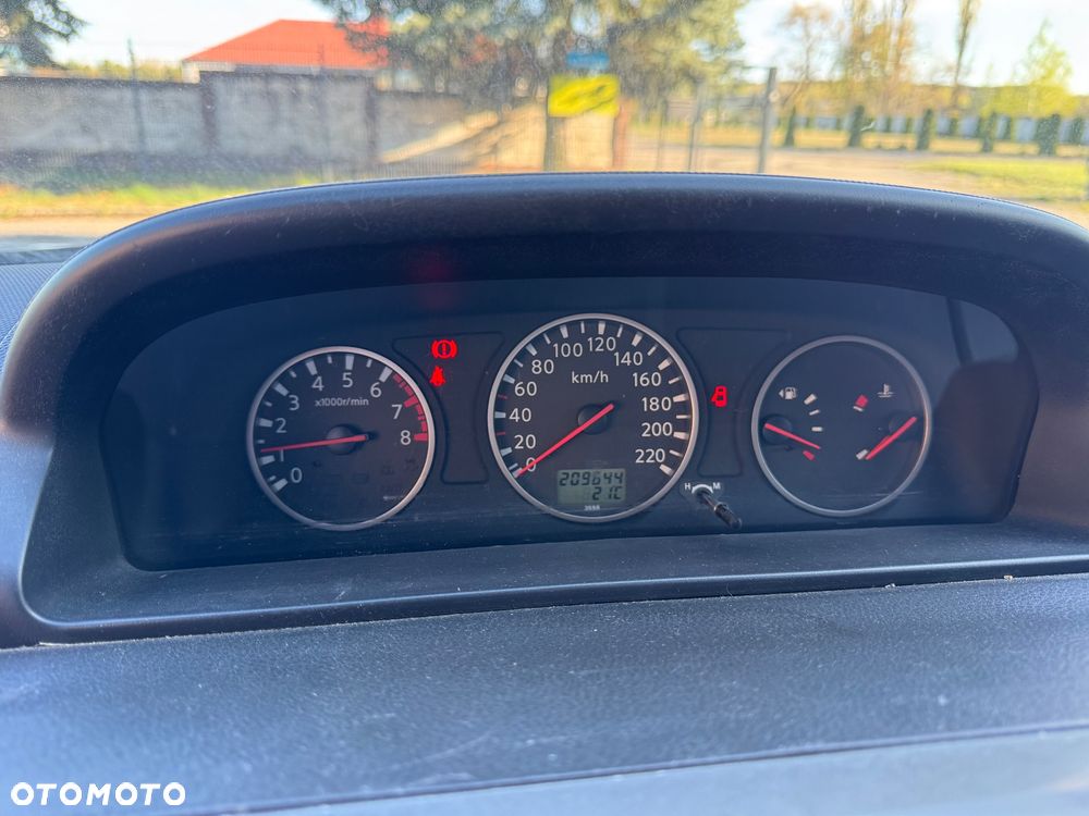 Nissan X-Trail 2.5 4x4 Elegance - 17