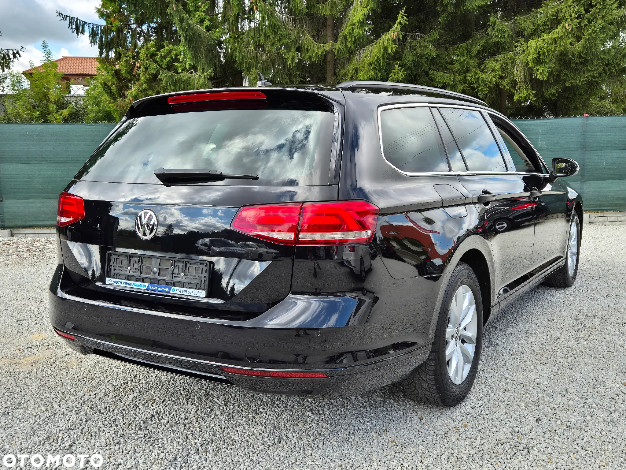 Volkswagen Passat Variant 2.0 TDI SCR DSG Elegance - 15