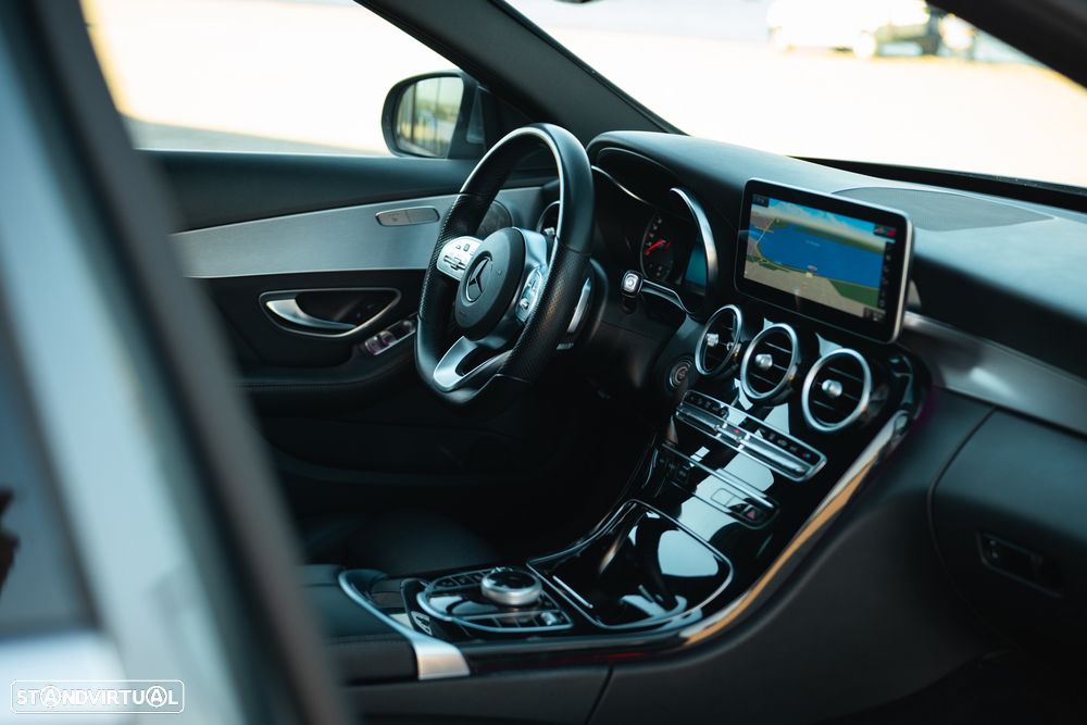 Mercedes-Benz C 300 de AMG Line - 40