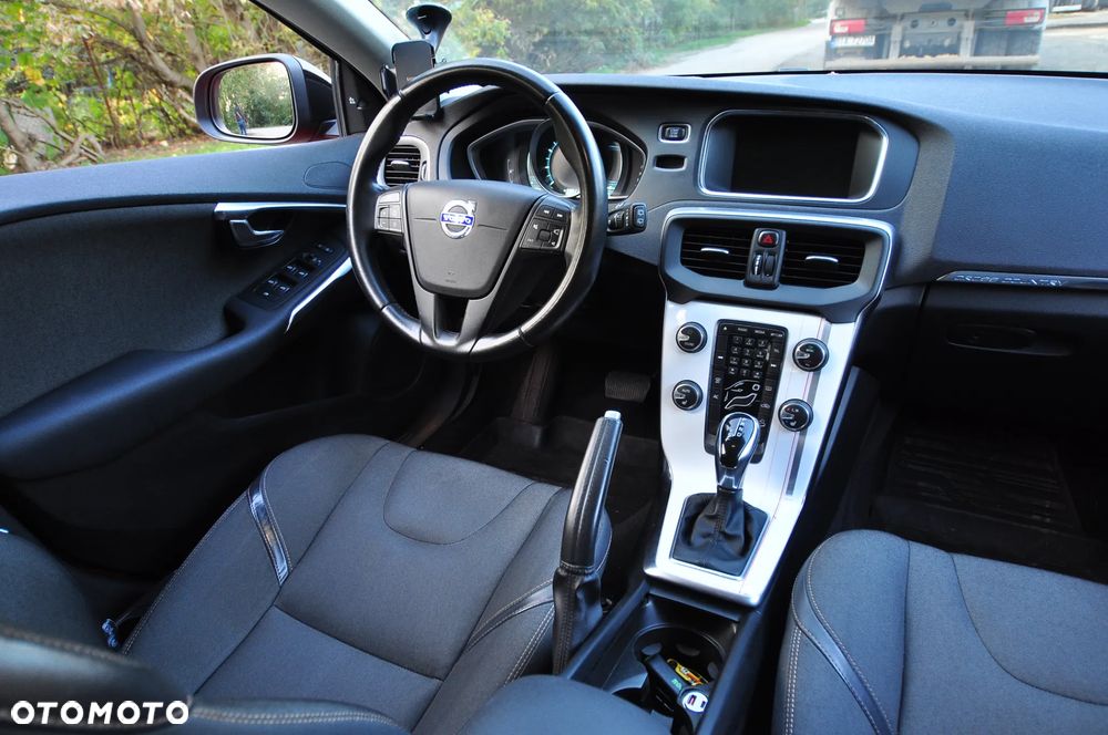 Volvo V40 Cross Country T4 AWD Momentum - 17