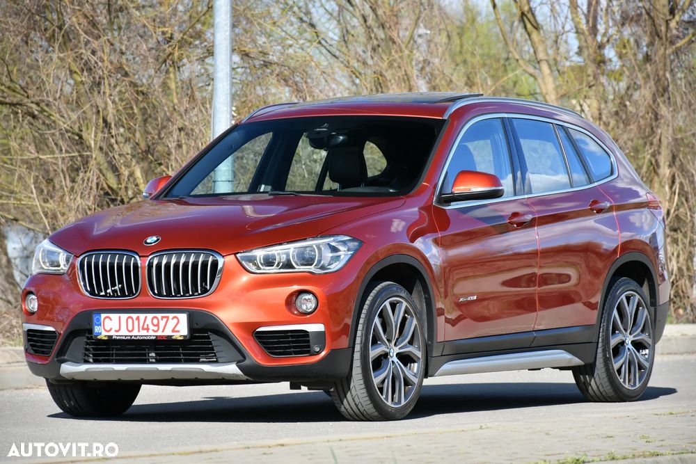 BMW X1 xDrive20i Aut. xLine - 1