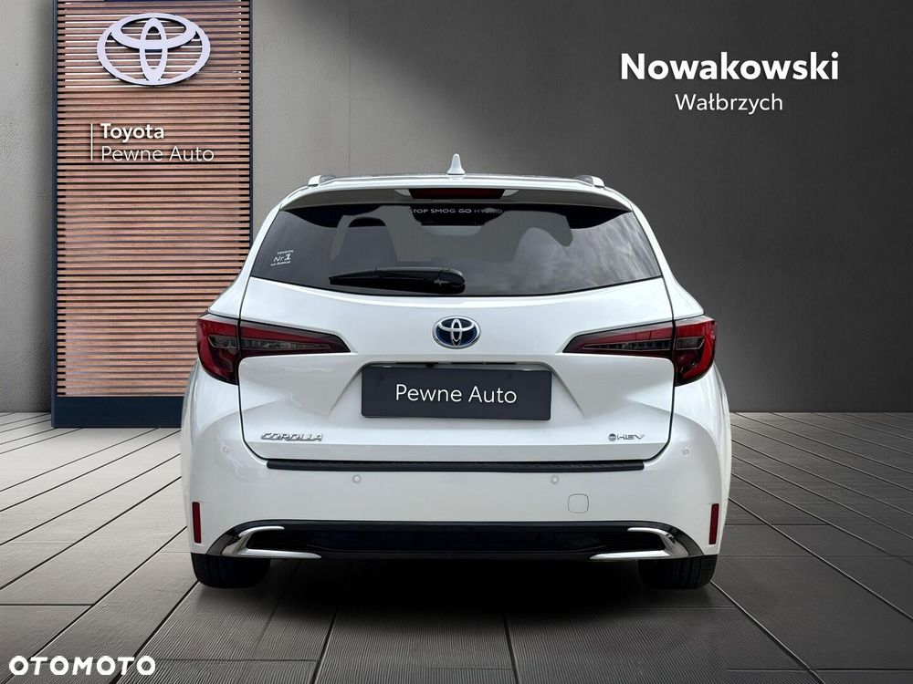 Toyota Corolla - 4