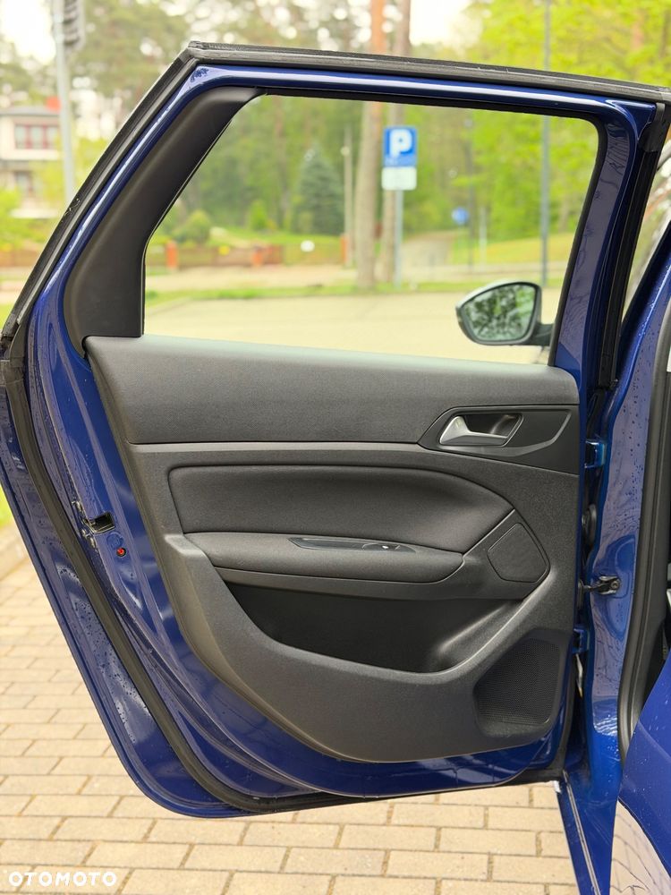 Peugeot 308 BlueHDi 130 EAT8 Stop & Start Active Pack - 14