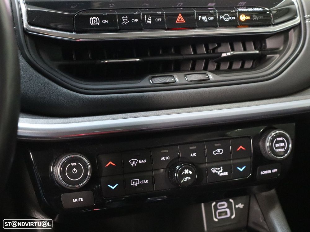 Jeep Compass 1.3 TG Limited - 17