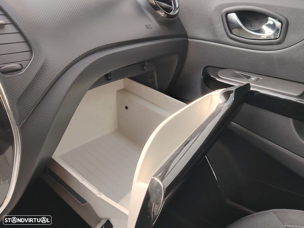 Renault Captur 1.5 dCi Exclusive - 10