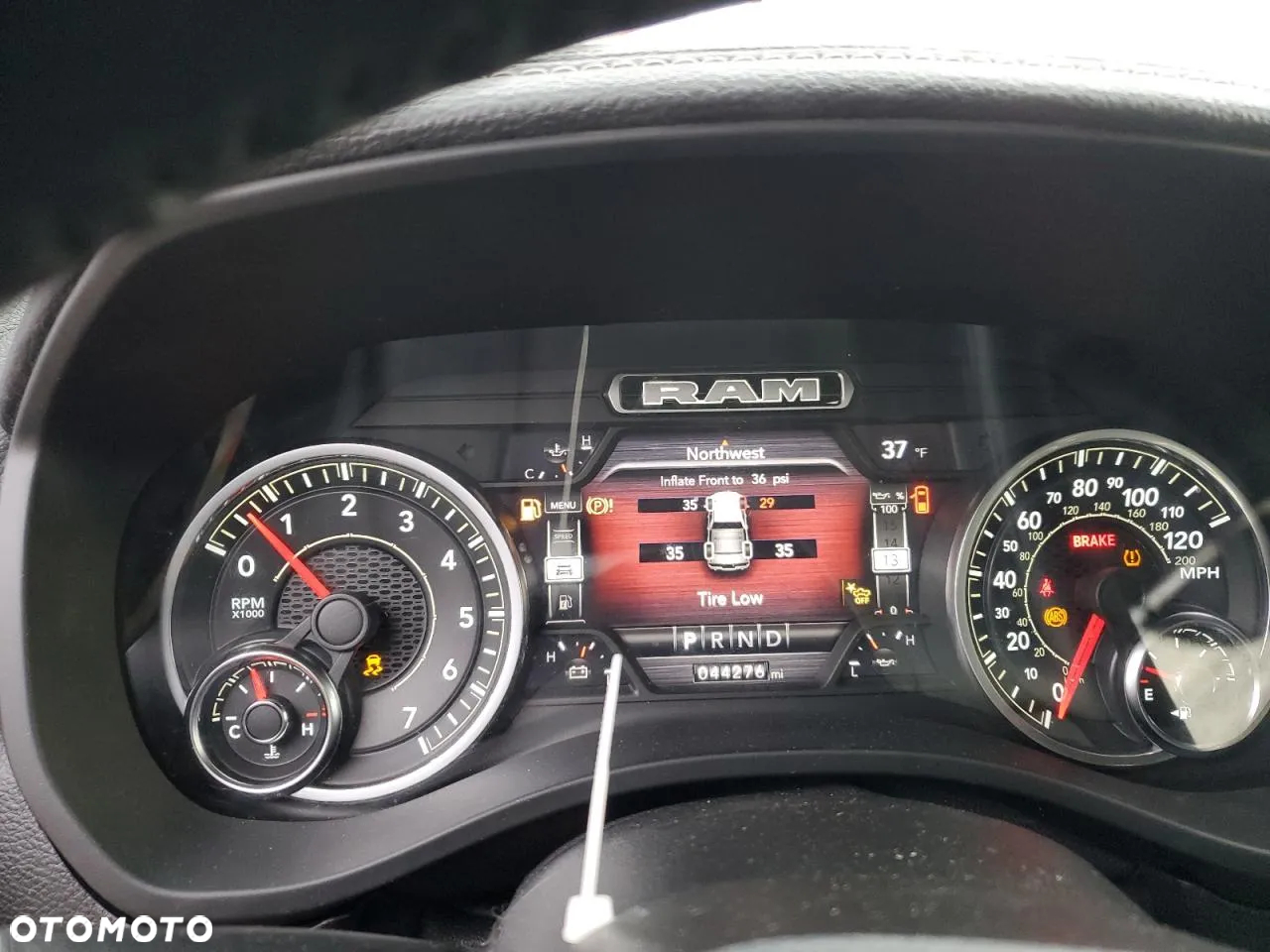 RAM 1500 - 9