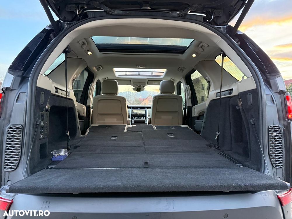 Land Rover Discovery 3.0 L SDV6 LANDMARK Aut. - 11